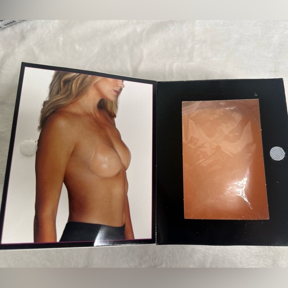 Lingerie Solutions Lift It Up Backless Strapless Plunge Bra Size C - Picture 2 of 3